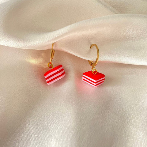 Earrings by Miss Dainty: Kueh Lapis