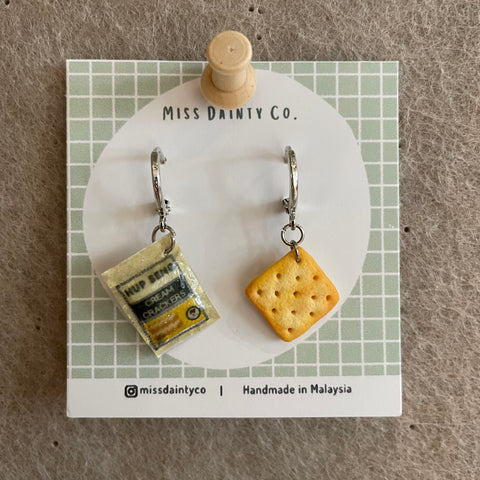 Earrings by Miss Dainty: Hup Seng Crackers